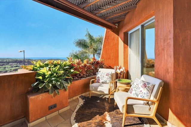 2 soverom Leilighet til salgs i Palm-Mar, Arona med svømmebasseng garasje - € 885 000 (Ref: 9559098)