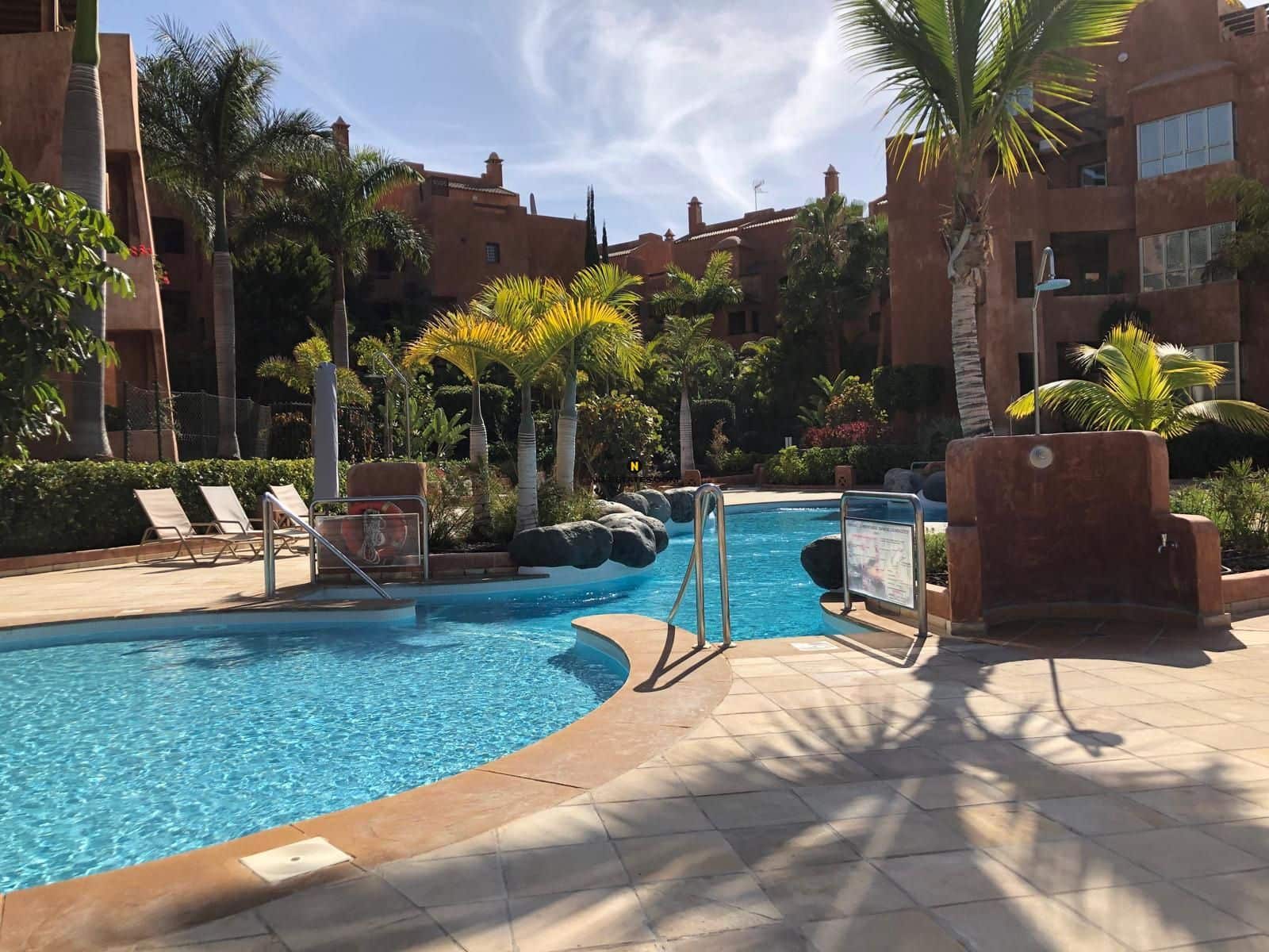 2 soverom Leilighet til salgs i Palm-Mar med svømmebasseng garasje - € 885 000 (Ref: 9559098)