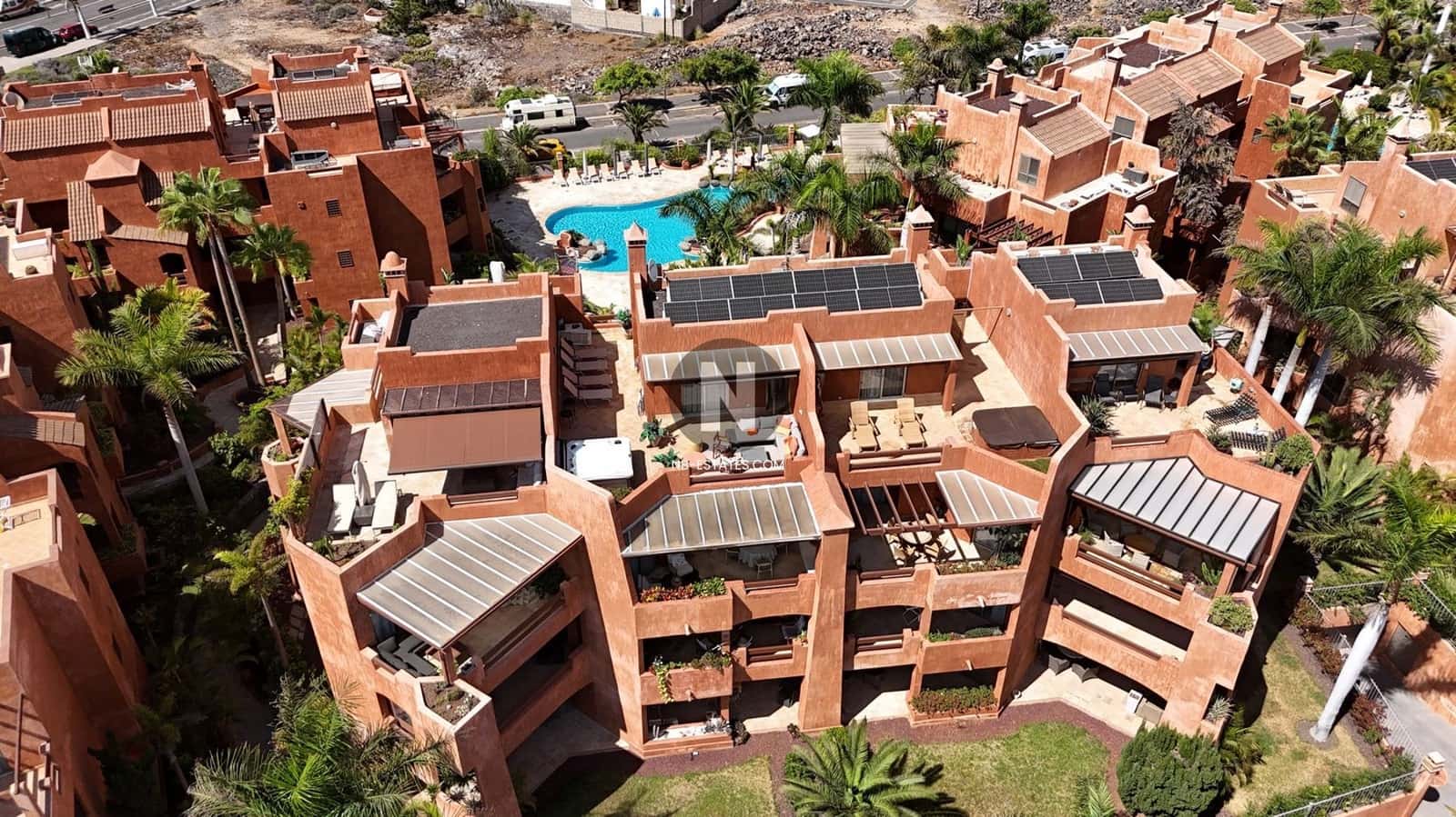 2 bedroom Penthouse for sale in Palm-Mar with pool garage - € 885,000 (Ref: 9559098)