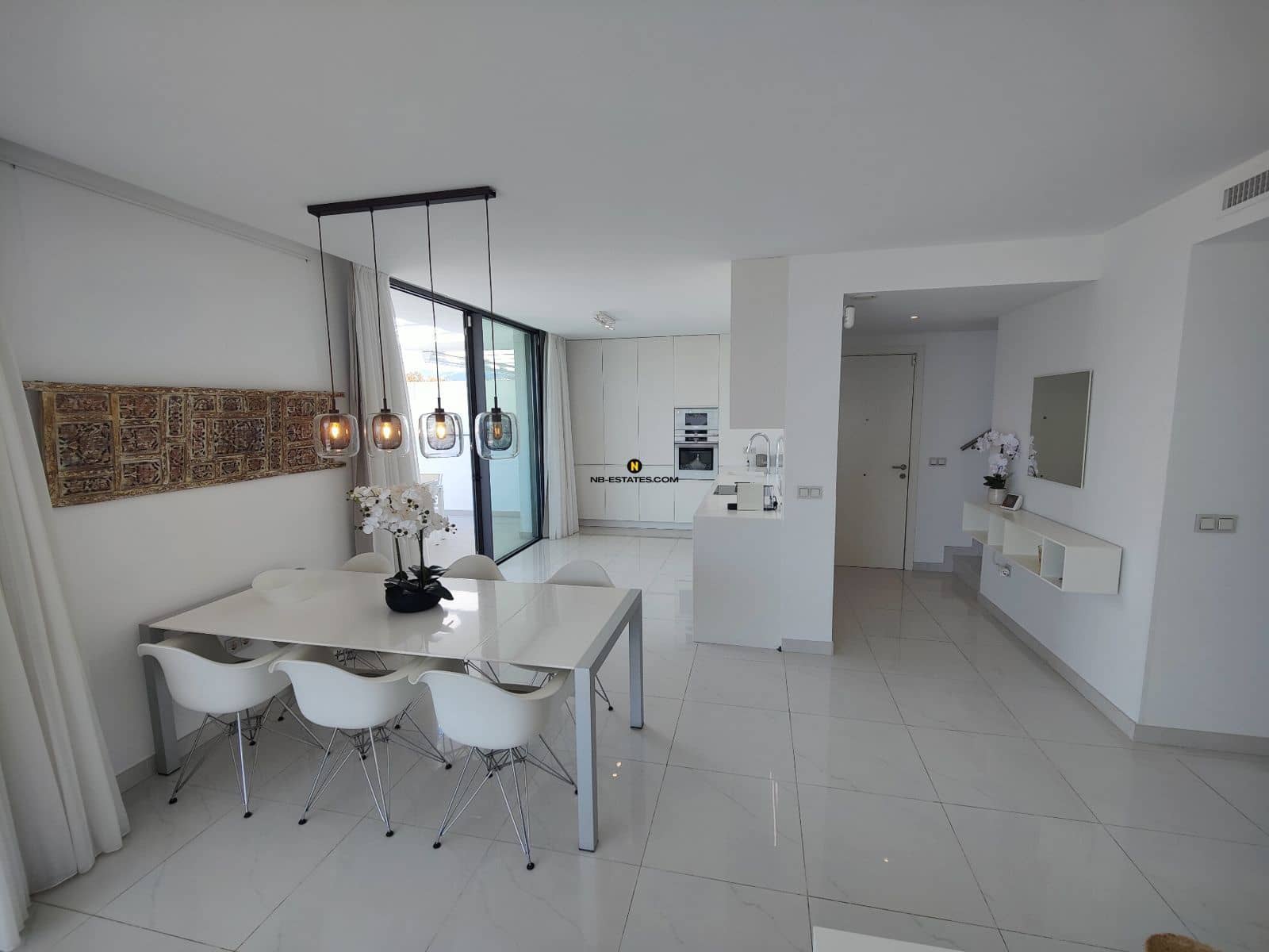 3 slaapkamer Penthouse te koop in Estepona - € 1.050.000 (Ref: 9559792)