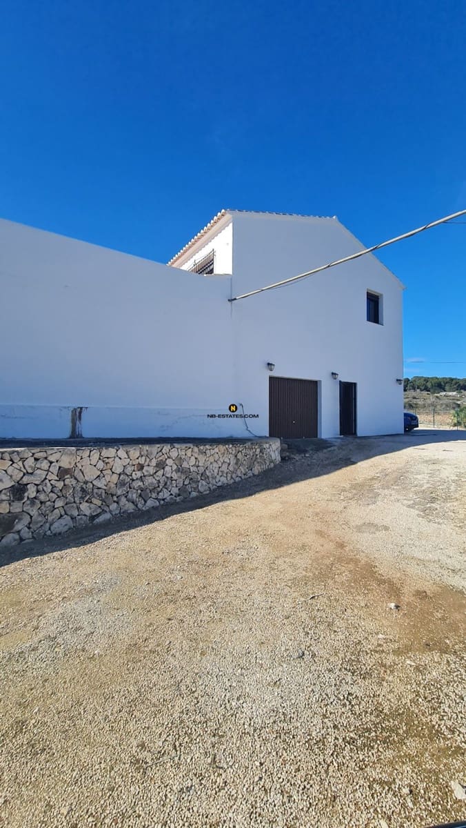 2 bedroom Villa for sale in Teulada - € 595,000 (Ref: 9563884)