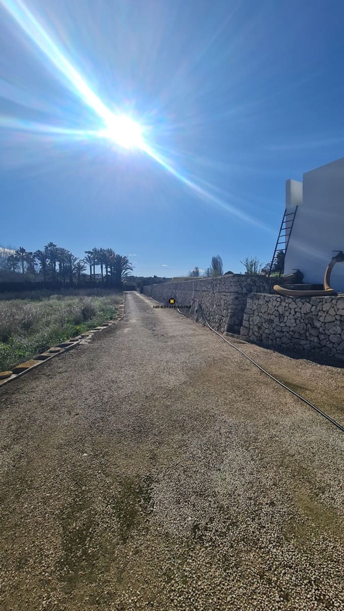 2 bedroom Villa for sale in Teulada - € 595,000 (Ref: 9563884)