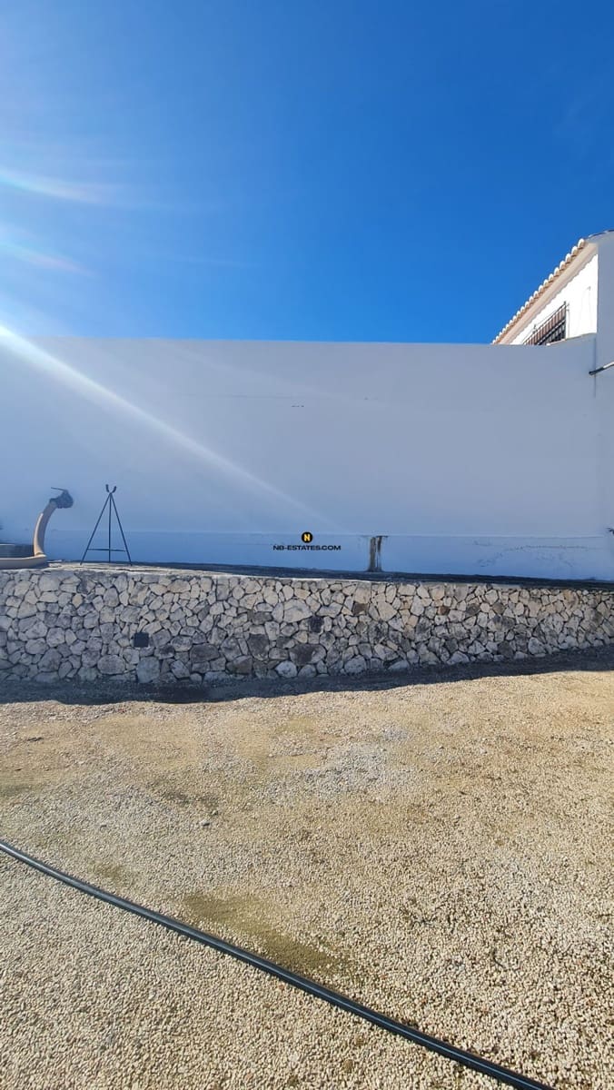 2 bedroom Villa for sale in Teulada - € 595,000 (Ref: 9563884)