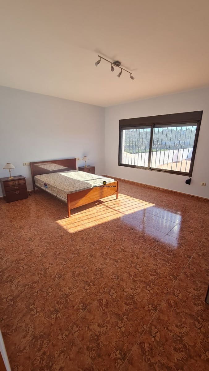 2 bedroom Villa for sale in Teulada - € 595,000 (Ref: 9563884)