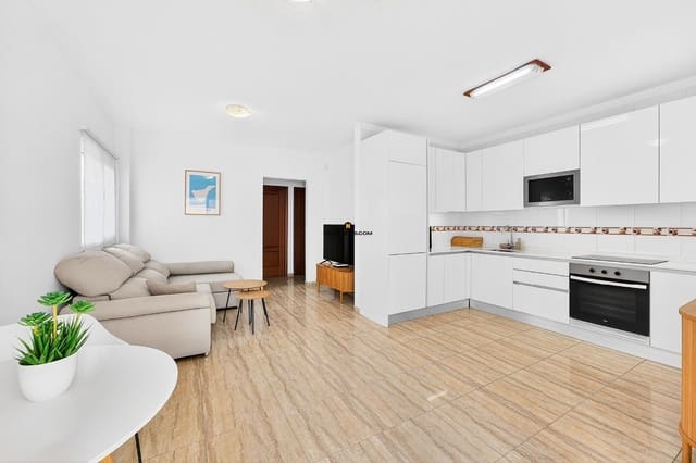 2 soverom Leilighet til salgs i Palm-Mar, Arona med svømmebasseng garasje - € 350 000 (Ref: 9570025)