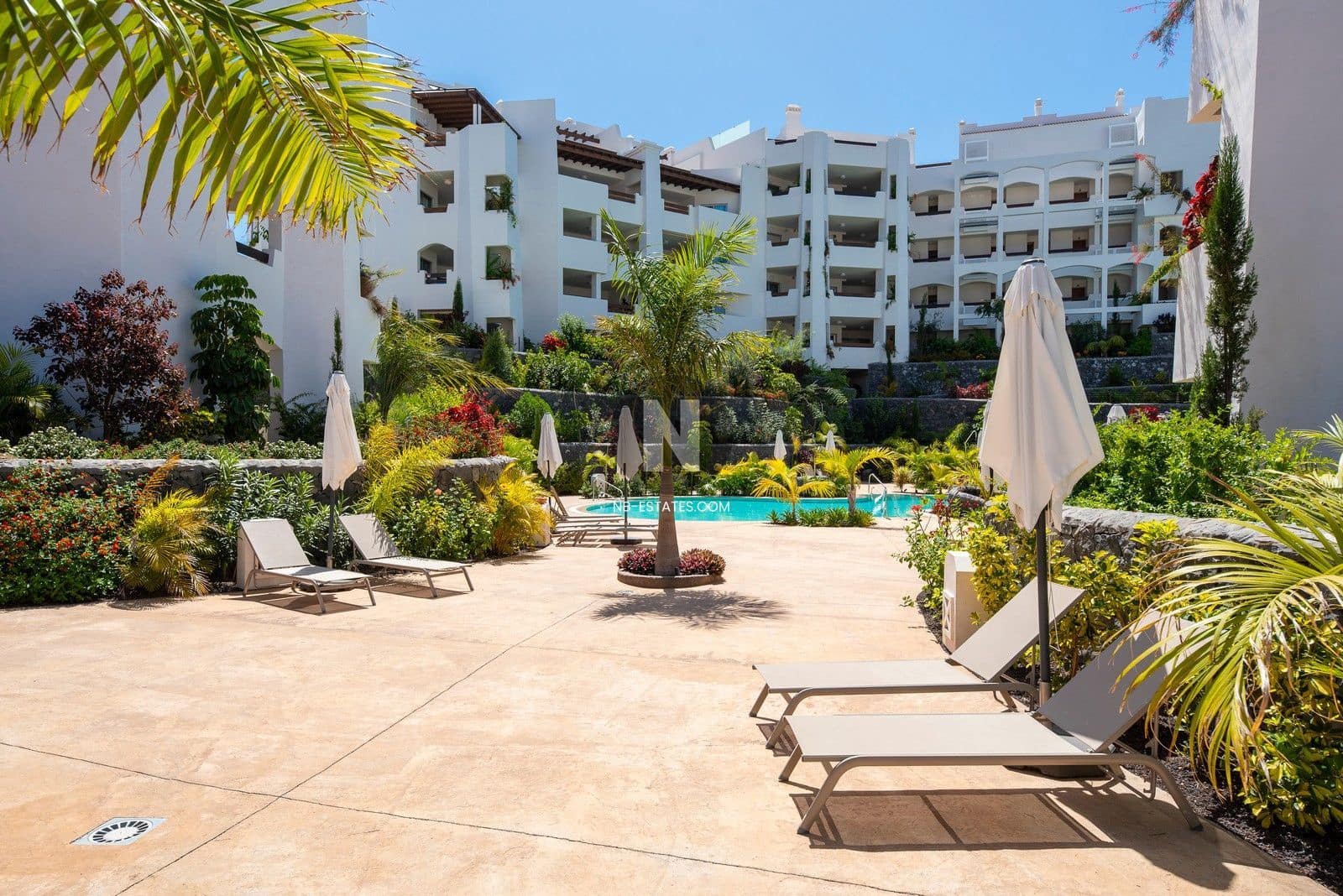 2 soverom Leilighet til salgs i Palm-Mar med svømmebasseng garasje - € 599 000 (Ref: 9572272)