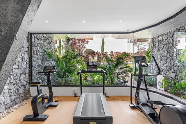 2 soverom Leilighet til salgs i Palm-Mar, Arona med svømmebasseng garasje - € 599 000 (Ref: 9572272)