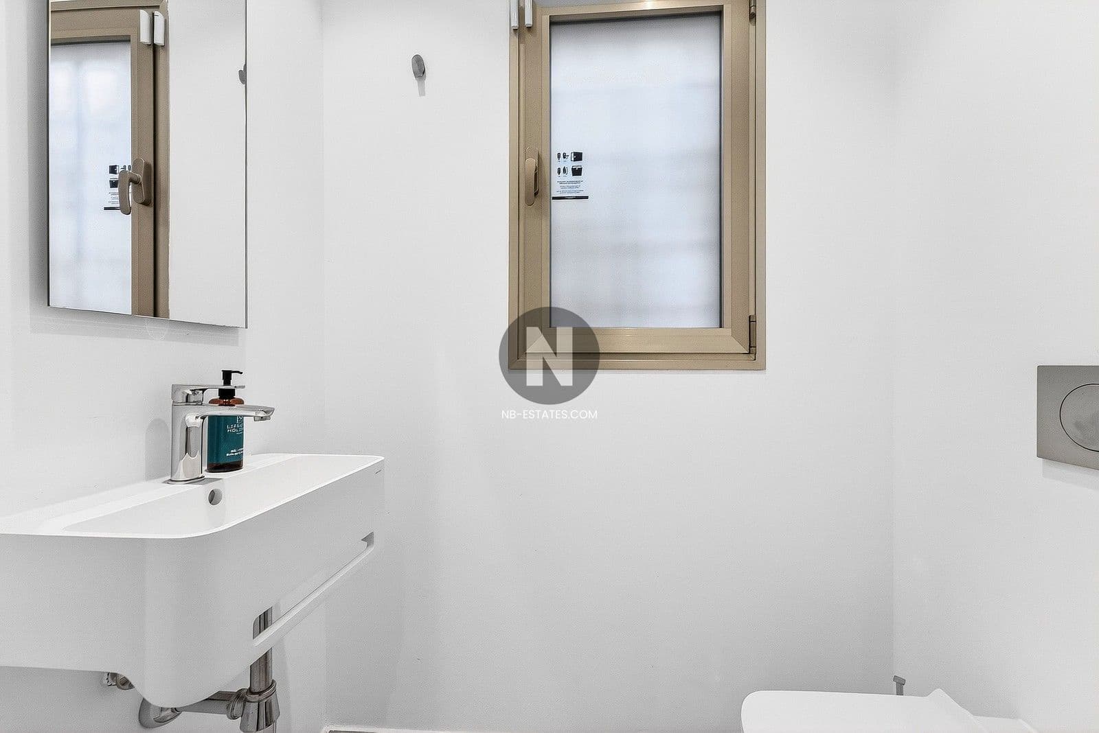 2 bedroom Flat for sale in Palm-Mar with pool garage - € 599,000 (Ref: 9572272)