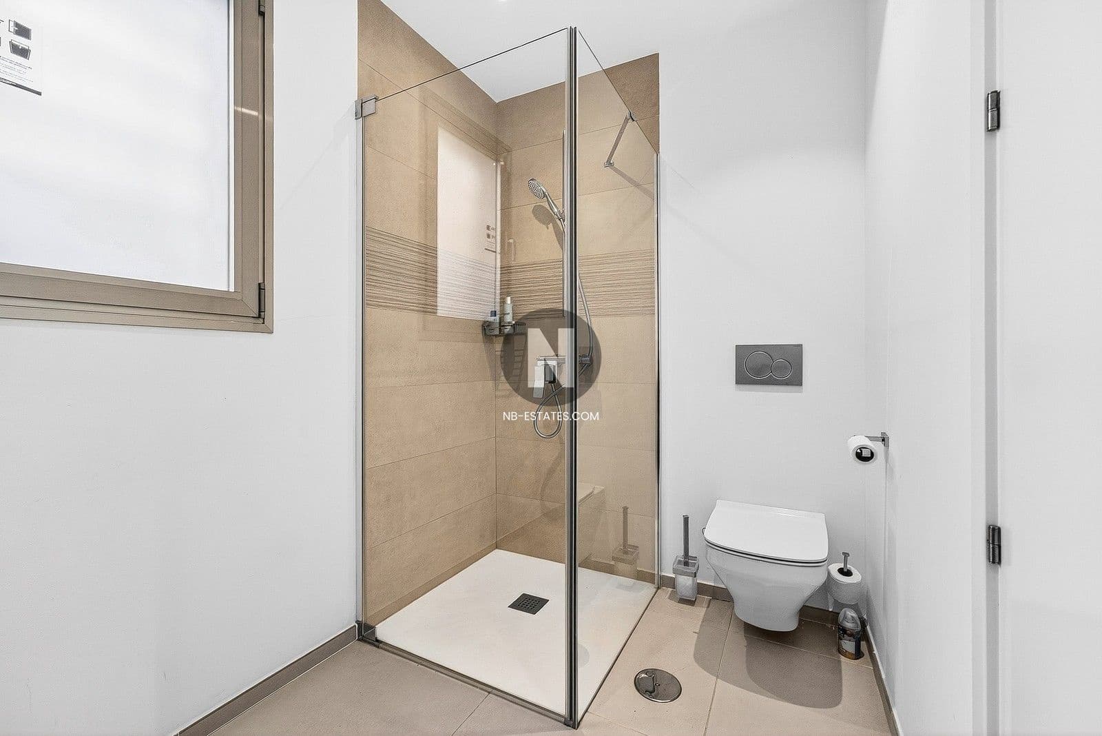 2 bedroom Flat for sale in Palm-Mar with pool garage - € 599,000 (Ref: 9572272)