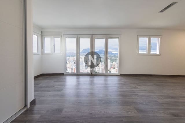 2 makuuhuone Asunto myytävänä paikassa Rincón Bajo, Benidorm mukana uima-altaan - 890 000 € (Ref: 9675921)