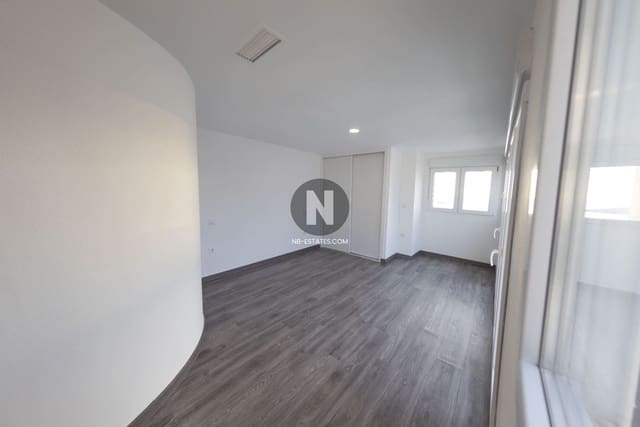 2 makuuhuone Asunto myytävänä paikassa Rincón Bajo, Benidorm mukana uima-altaan - 890 000 € (Ref: 9675921)