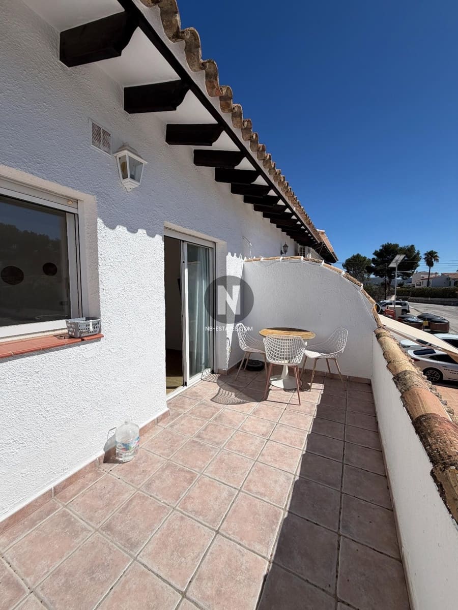 2 bedroom Flat for sale in Moraira - € 185,000 (Ref: 9687576)