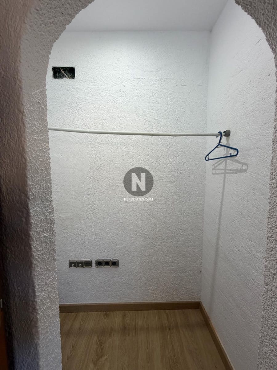 2 bedroom Flat for sale in Moraira - € 185,000 (Ref: 9687576)