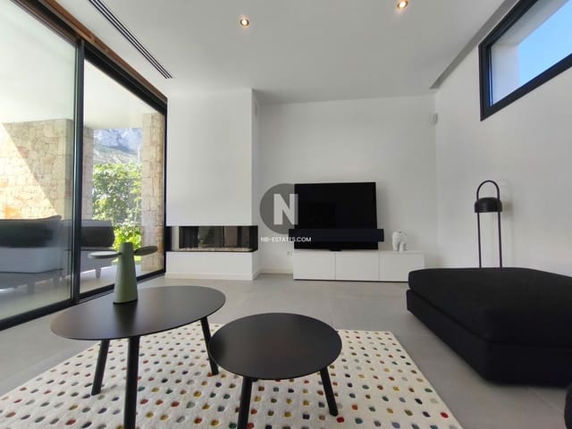 3 sypialnia Willa na sprzedaż w El Montgó, Dénia z basenem - 1 195 000 € (Ref: 9709212)