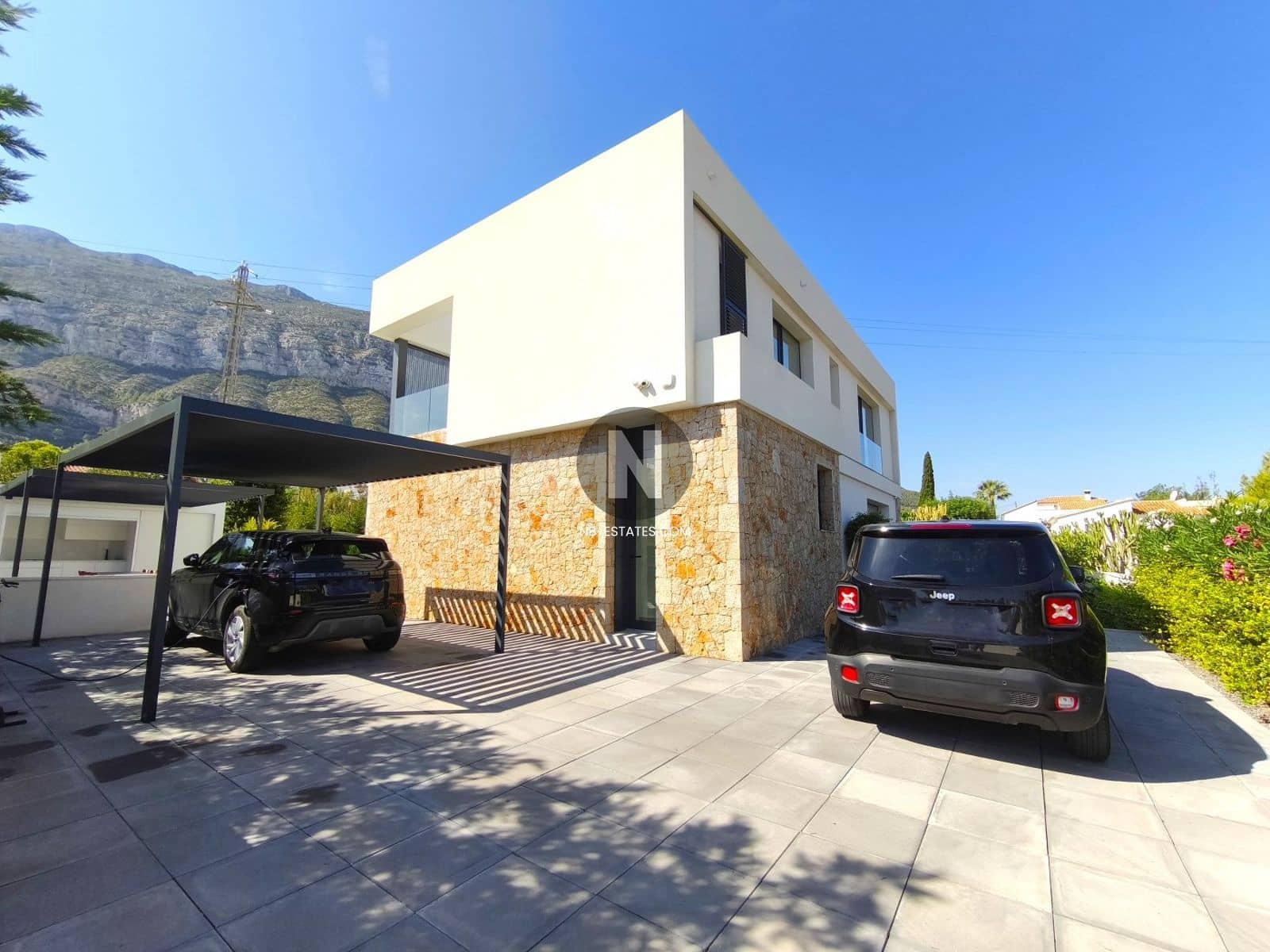 3 sypialnia Willa na sprzedaż w Denia z basenem - 1 195 000 € (Ref: 9709212)