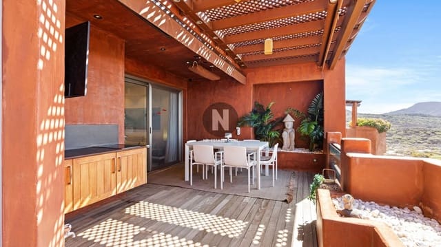 2 slaapkamer Penthouse te koop in Palm-Mar, Arona met zwembad garage - € 899.000 (Ref: 9714029)