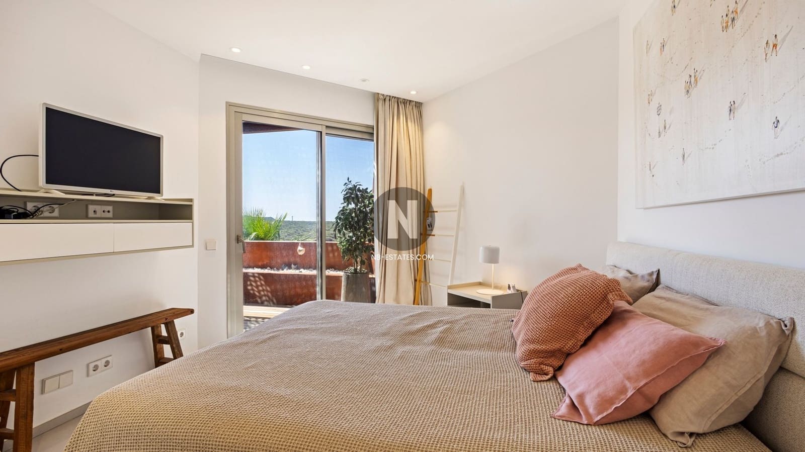 2 bedroom Penthouse for sale in Palm-Mar with pool garage - € 899,000 (Ref: 9714029)