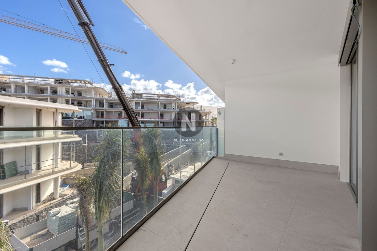 2 bedroom Penthouse for sale in Playa San Juan with pool garage - € 1,280,000 (Ref: 9716702)