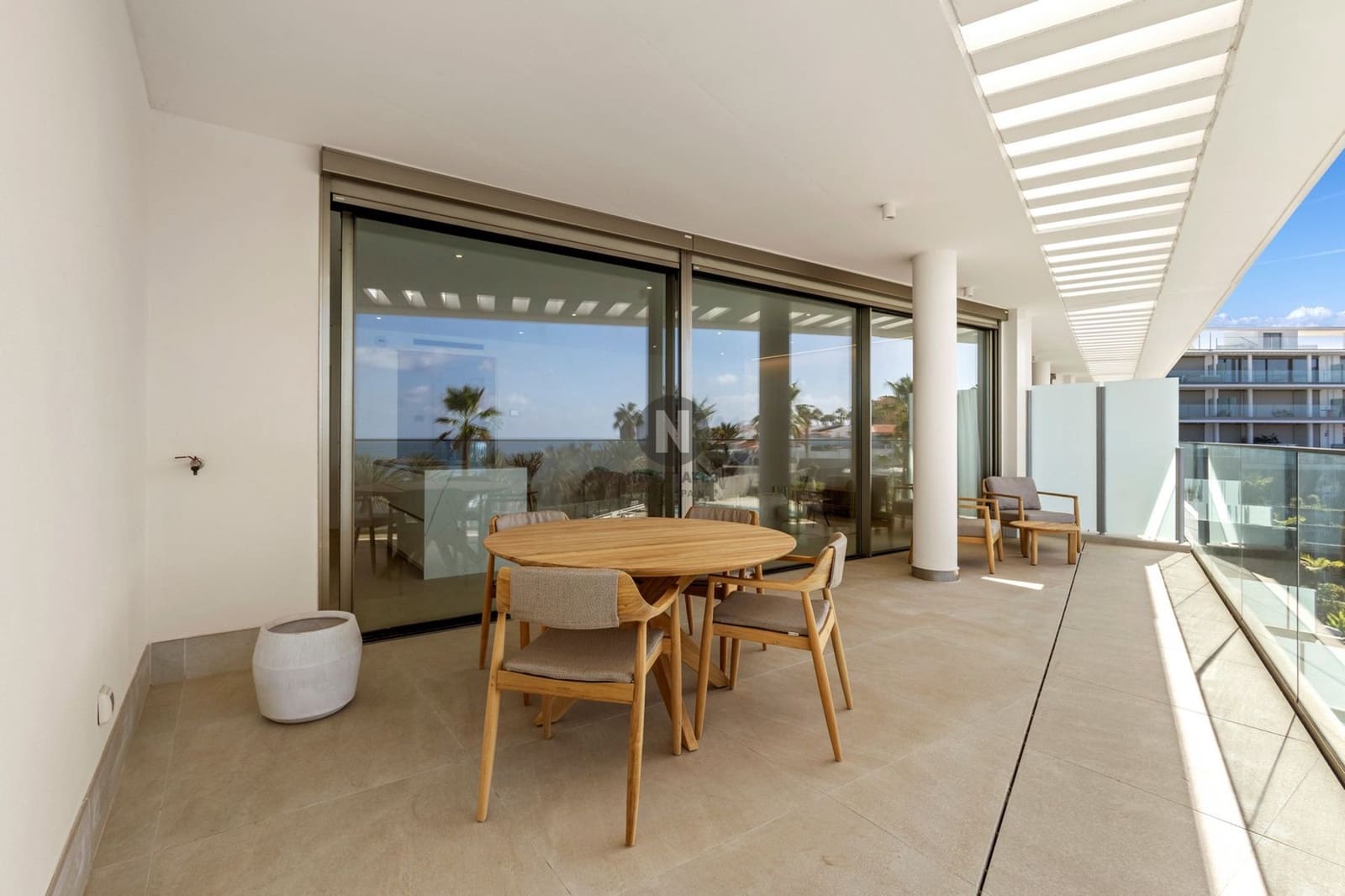 2 bedroom Penthouse for sale in Playa San Juan with pool garage - € 1,280,000 (Ref: 9716702)