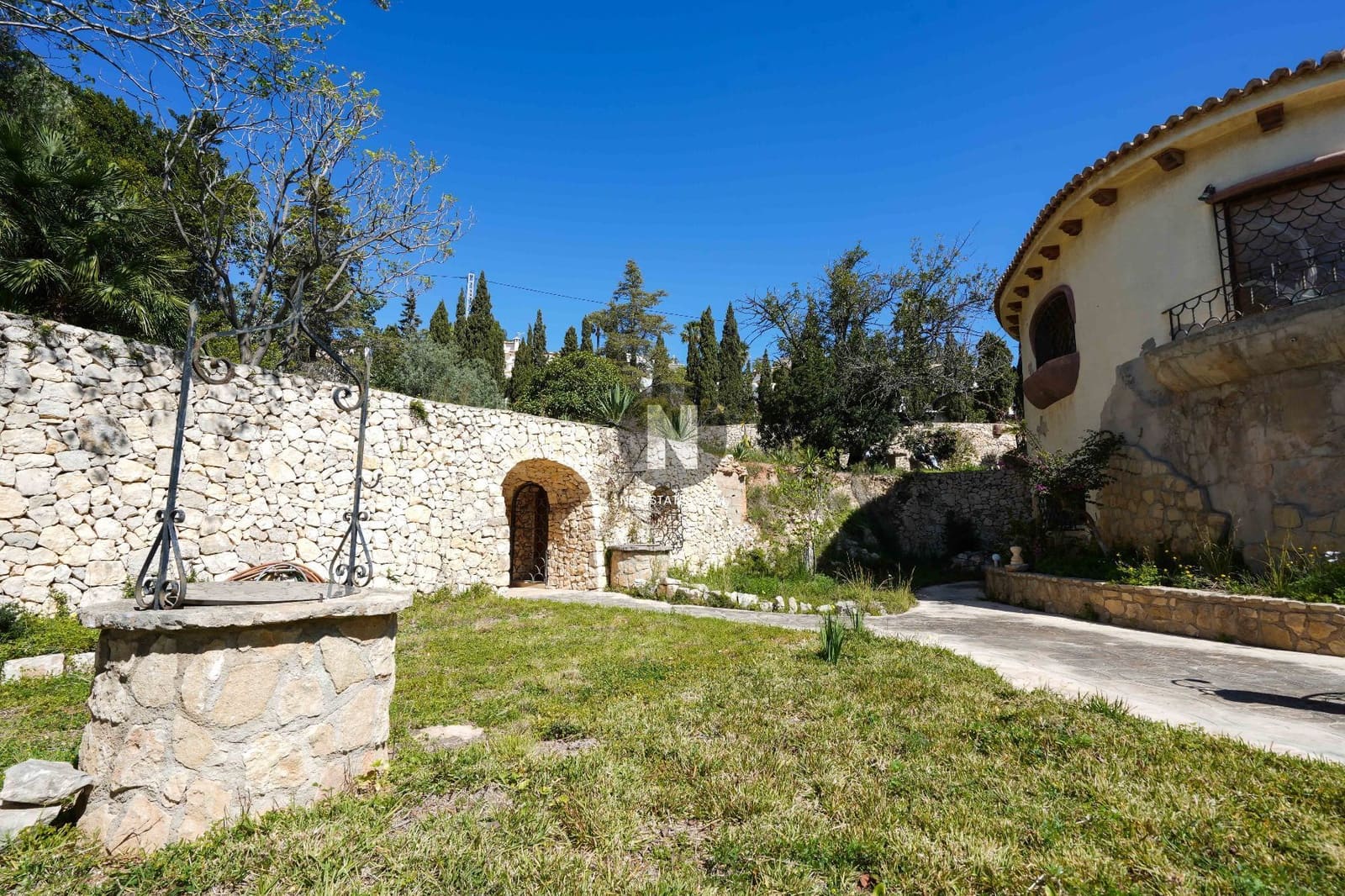 5 slaapkamer Villa te koop in Moraira - € 1.890.000 (Ref: 9743982)