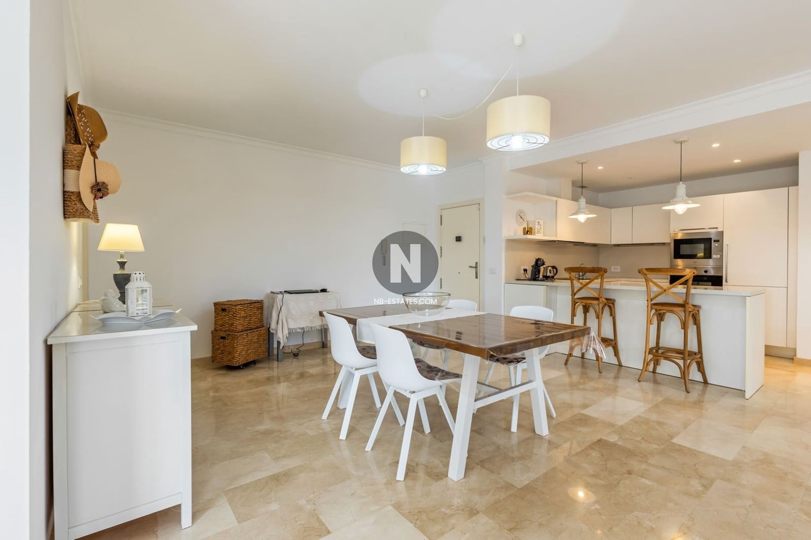 3 chambre Appartement à vendre à Amarilla Golf avec piscine garage - 490 000 € (Ref: 9753439)