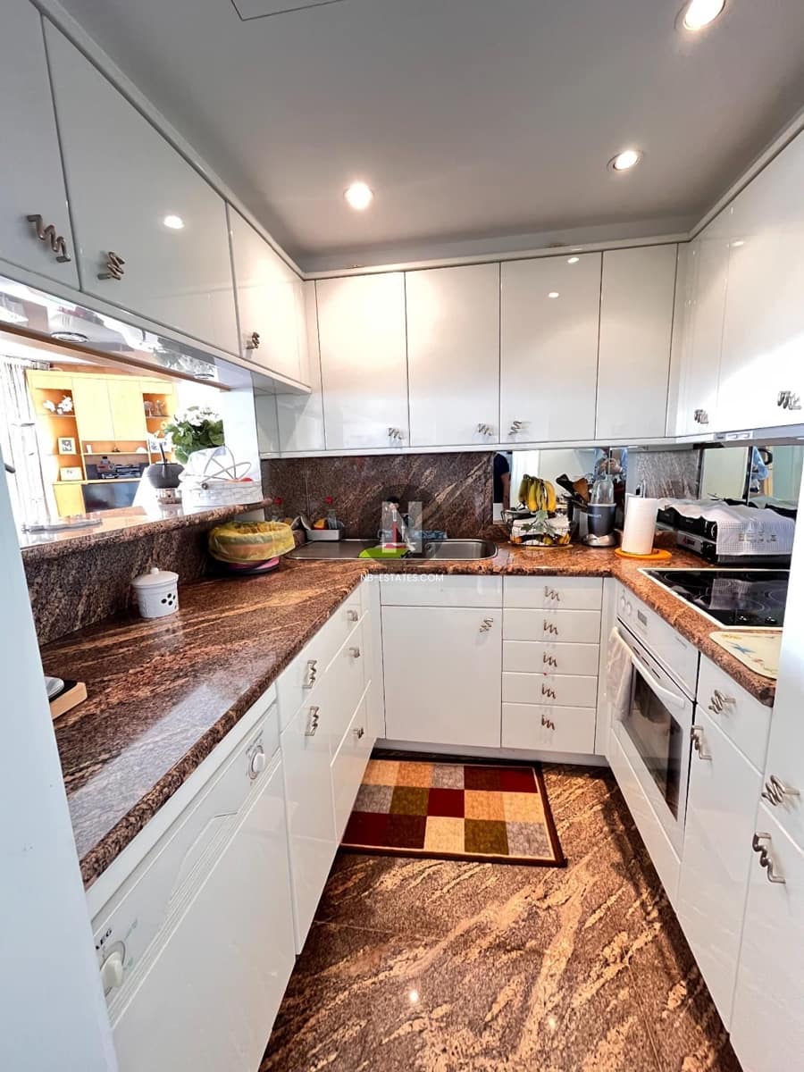 2 soverom Penthouse til salgs i Costa Adeje med svømmebasseng - € 950 000 (Ref: 9758219)