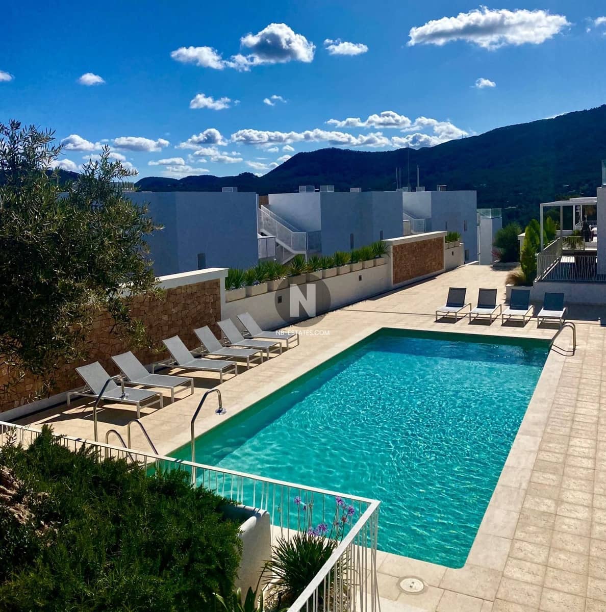 2 sovrum Takvåning till salu i San Jose / Sant Josep de Sa Talaia med pool - 695 000 € (Ref: 9770239)