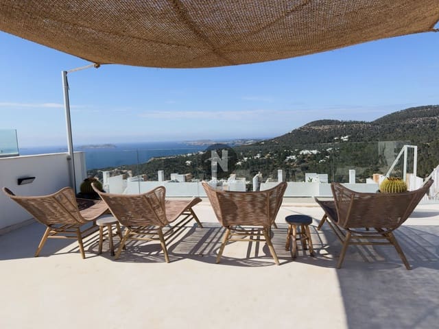 2 chambre Penthouse à vendre à San Jose / Sant Josep de Sa Talaia avec piscine - 695 000 € (Ref: 9770239)