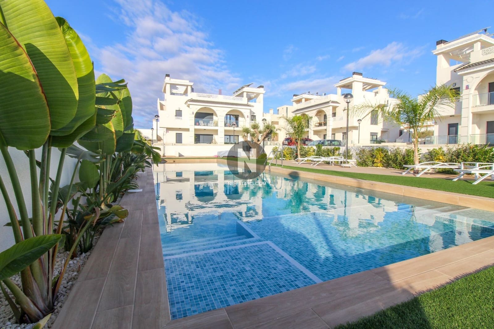 2 makuuhuone Kattohuoneisto myytävänä paikassa Ciudad Quesada mukana uima-altaan 
autotalli - 350 000 € (Ref: 9793739)