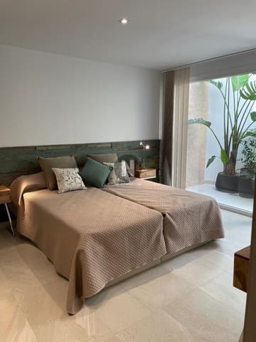 4 makuuhuone Huvila myytävänä paikassa Algorfa mukana uima-altaan 
autotalli - 595 000 € (Ref: 9793740)