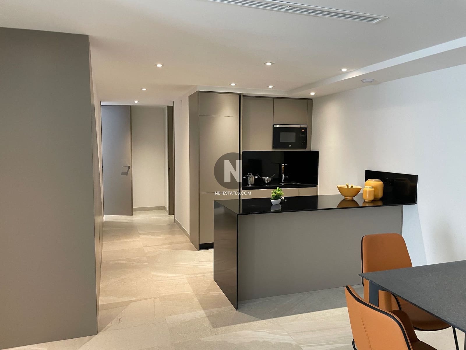 4 makuuhuone Huvila myytävänä paikassa Algorfa mukana uima-altaan 
autotalli - 595 000 € (Ref: 9793740)