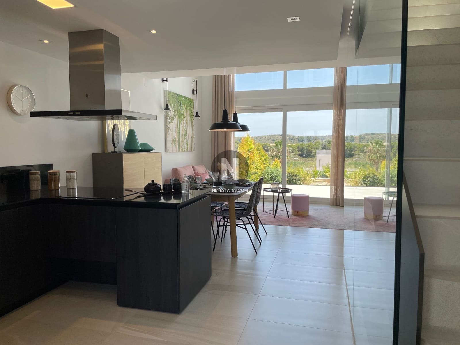 4 makuuhuone Huvila myytävänä paikassa Algorfa mukana uima-altaan 
autotalli - 595 000 € (Ref: 9793740)