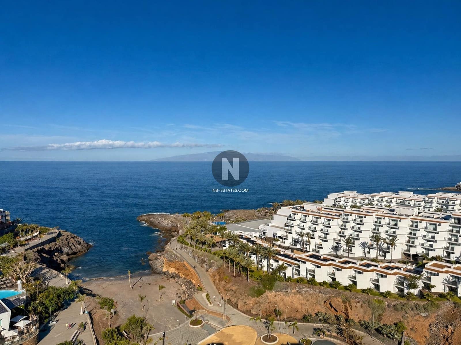 Flat for sale in Playa Paraiso with pool - € 241,500 (Ref: 9798223)