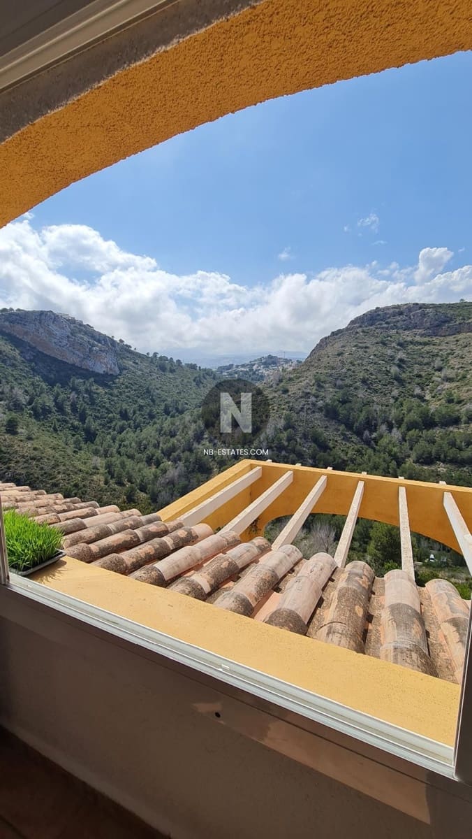 Piso de 2 habitaciones en Benitachell / Benitatxell en venta con piscina - 190.000 € (Ref: 9821262)