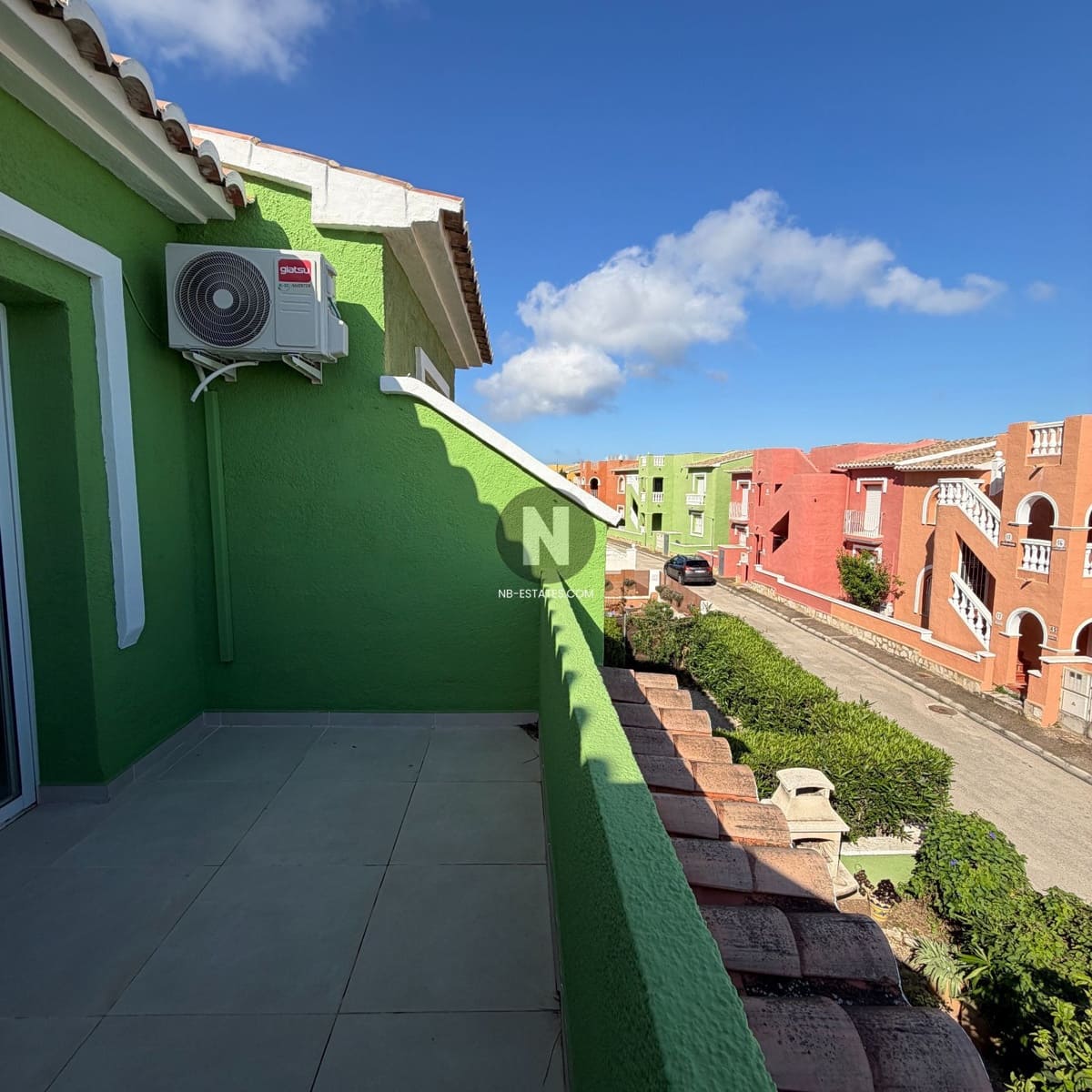 2 bedroom Penthouse for sale in Benitachell / Benitatxell with pool - € 240,000 (Ref: 9824246)