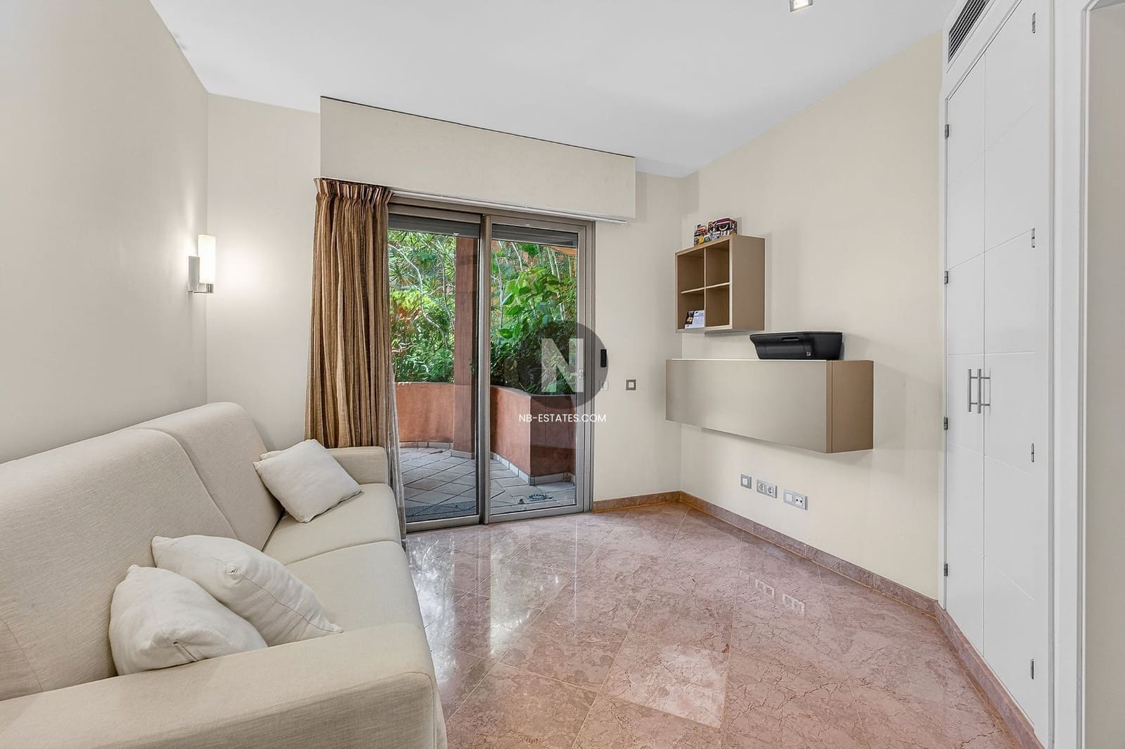 2 bedroom Flat for sale in Palm-Mar with pool garage - € 795,000 (Ref: 9832831)