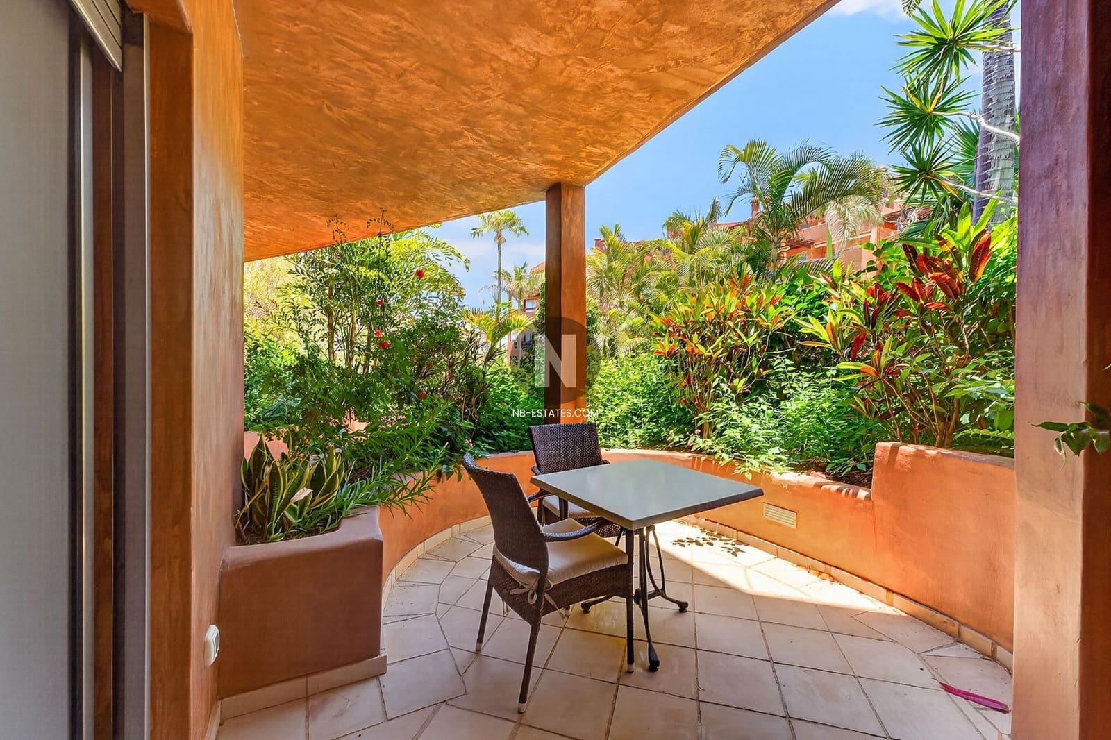 2 bedroom Flat for sale in Palm-Mar with pool garage - € 795,000 (Ref: 9832831)