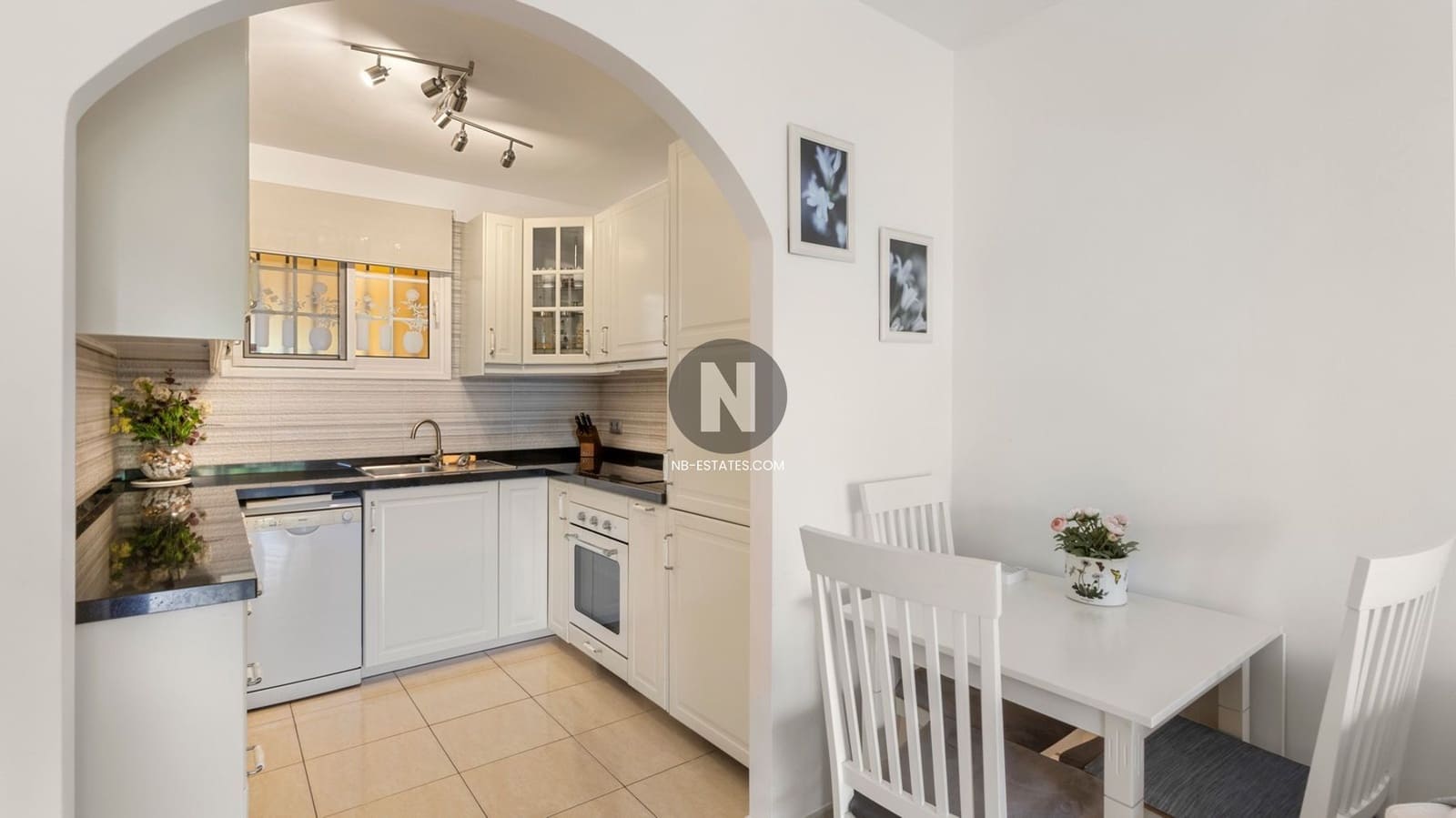 1 bedroom Flat for sale in Palm-Mar with pool - € 295,000 (Ref: 9847773)