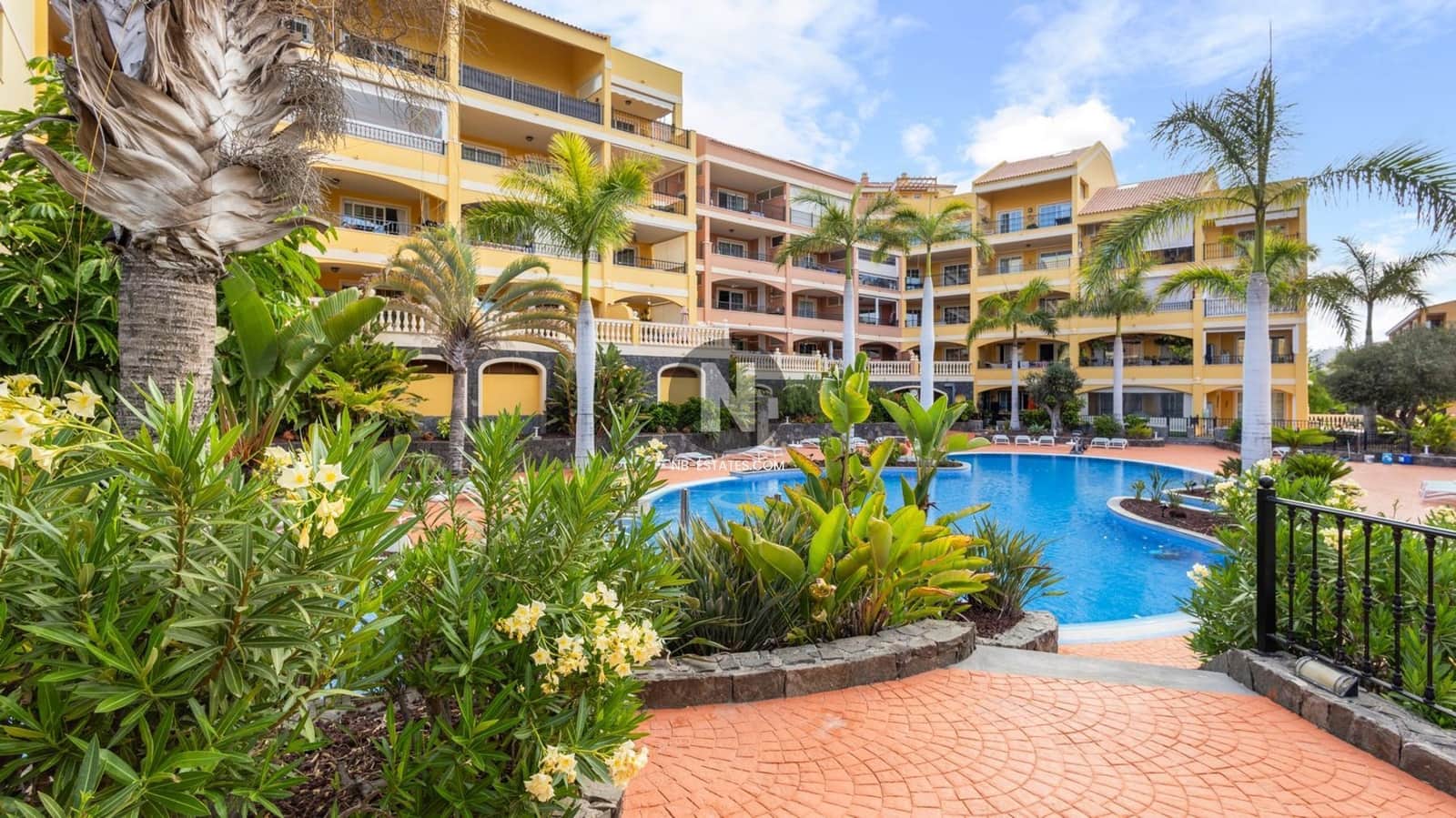 1 bedroom Flat for sale in Palm-Mar with pool - € 295,000 (Ref: 9847773)