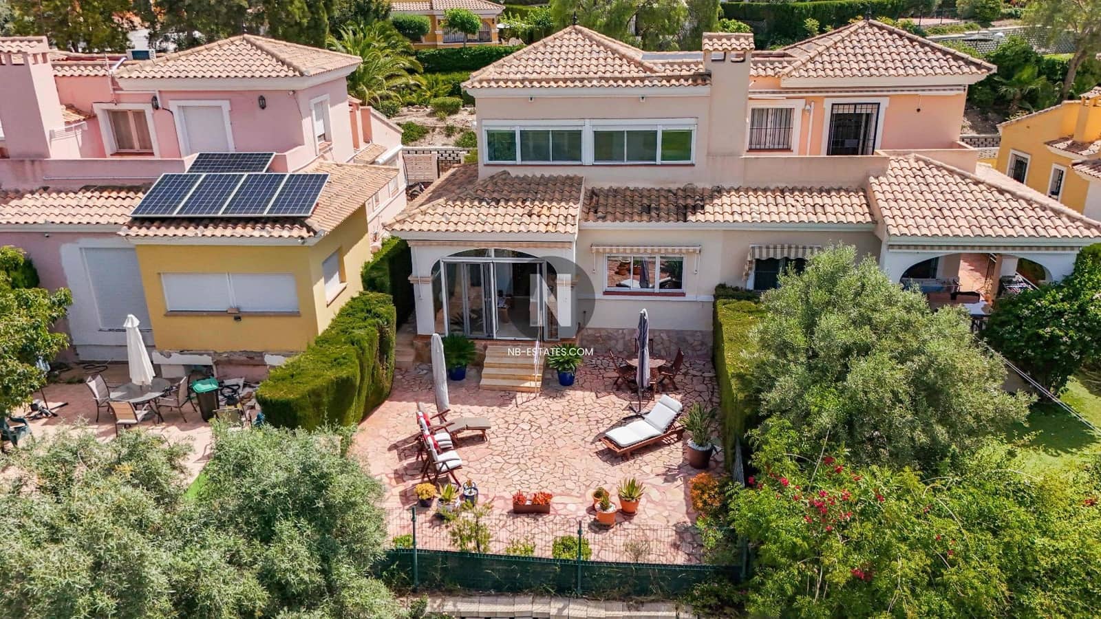 3 bedroom Townhouse for sale in Muchamiel / Mutxamel with pool garage - € 360,000 (Ref: 9848392)