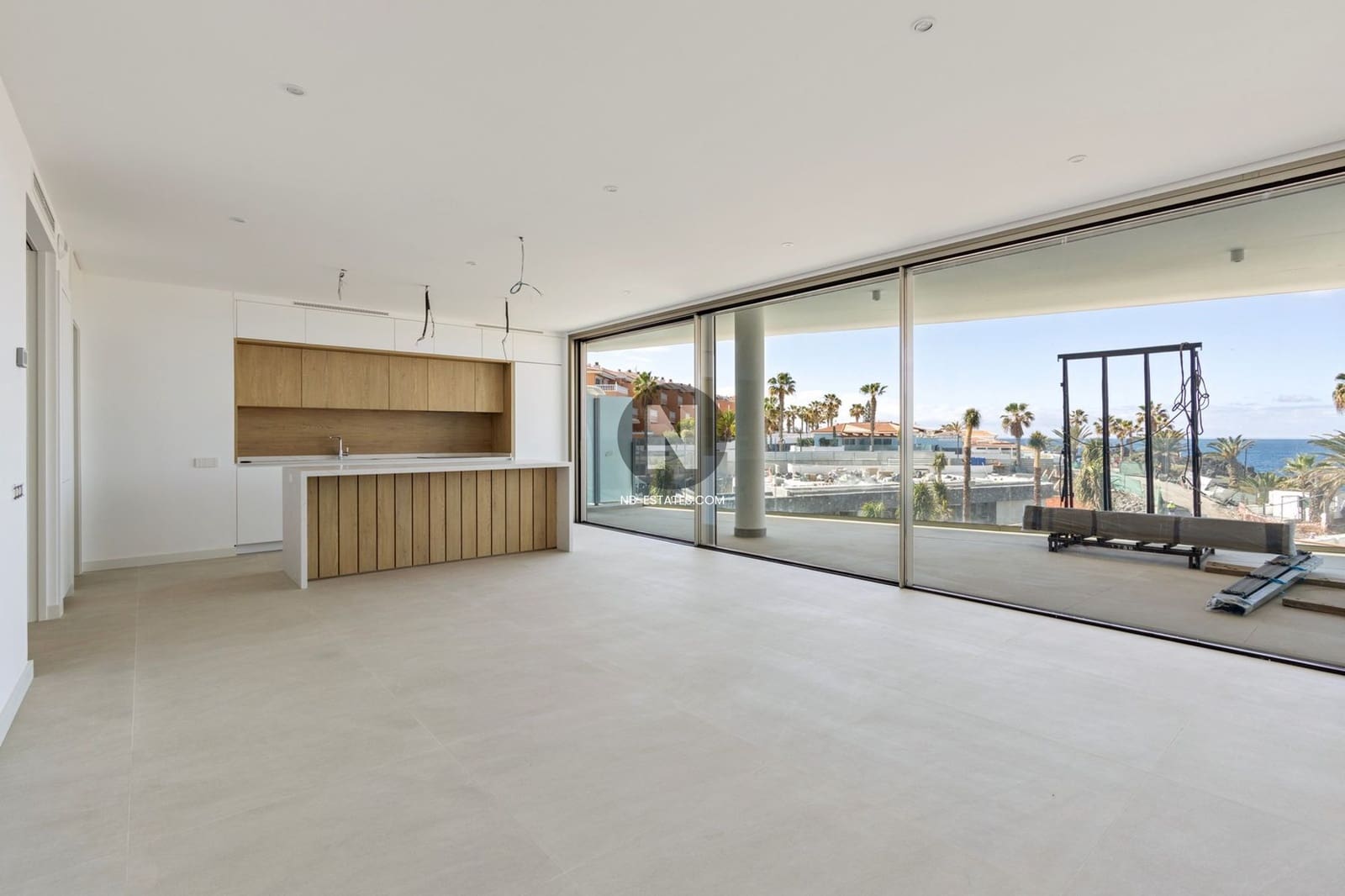 2 bedroom Flat for sale in Playa San Juan with pool garage - € 1,200,000 (Ref: 9899845)
