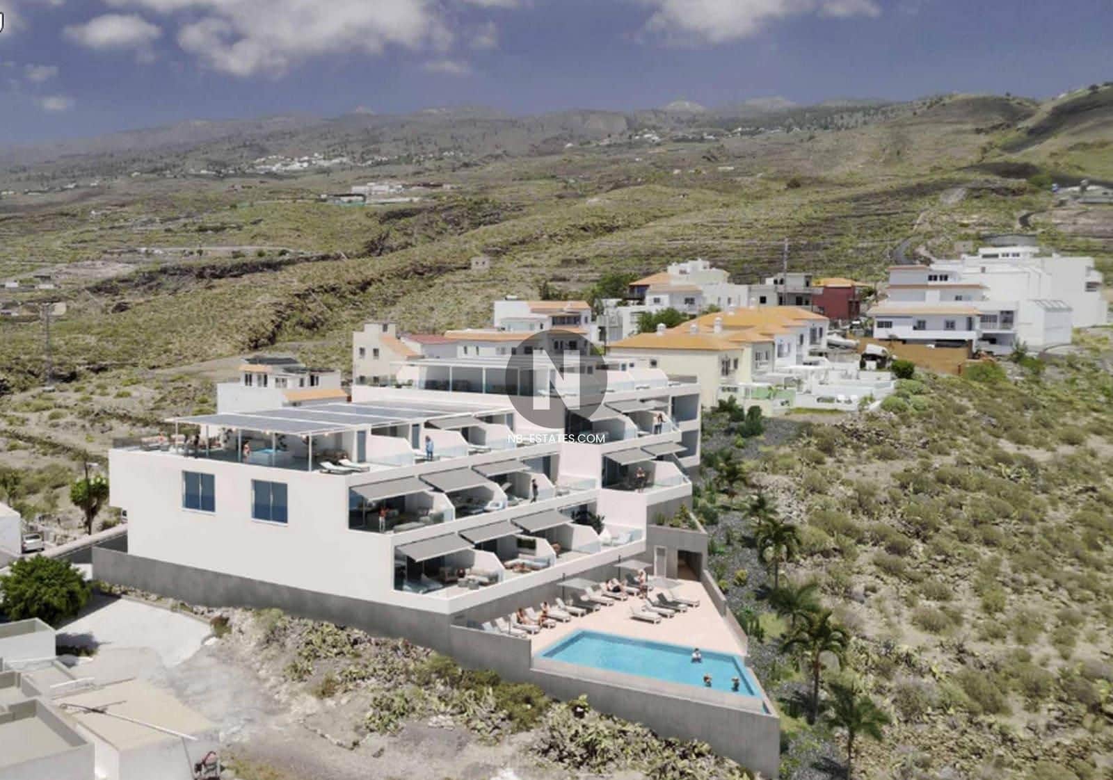 2 bedroom Flat for sale in Adeje with pool garage - € 610,000 (Ref: 9899848)