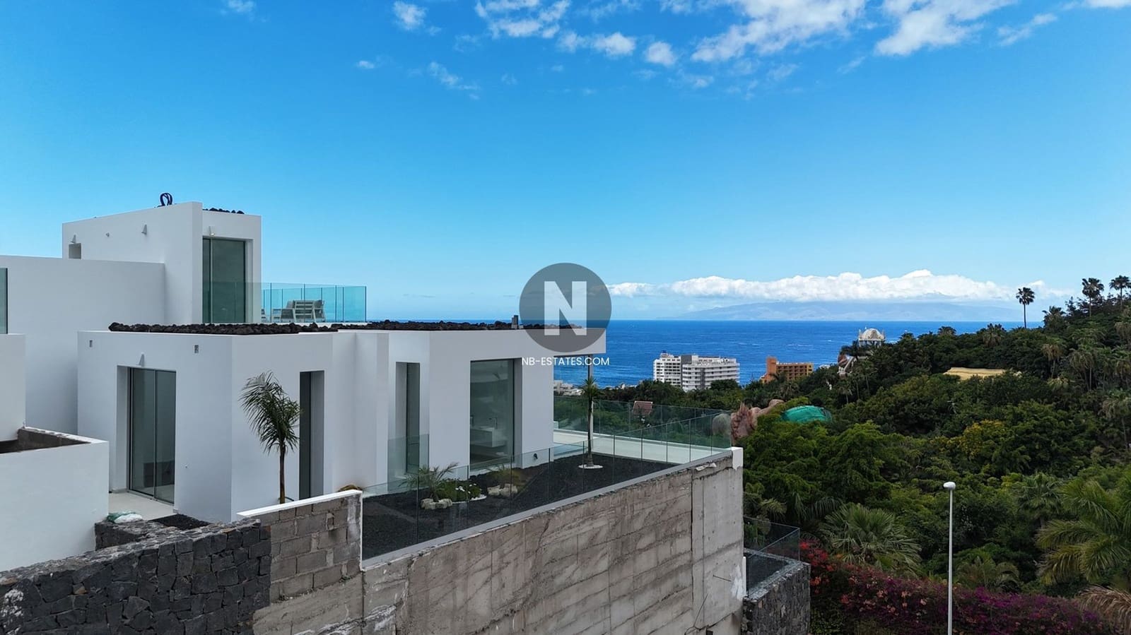 3 slaapkamer Villa te koop in Costa Adeje met zwembad garage - € 2.300.000 (Ref: 9899849)