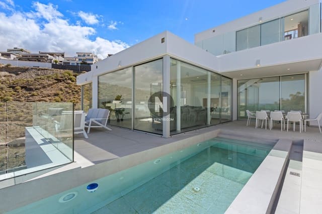 3 slaapkamer Villa te koop in Costa Adeje, Adeje met zwembad garage - € 2.300.000 (Ref: 9899849)