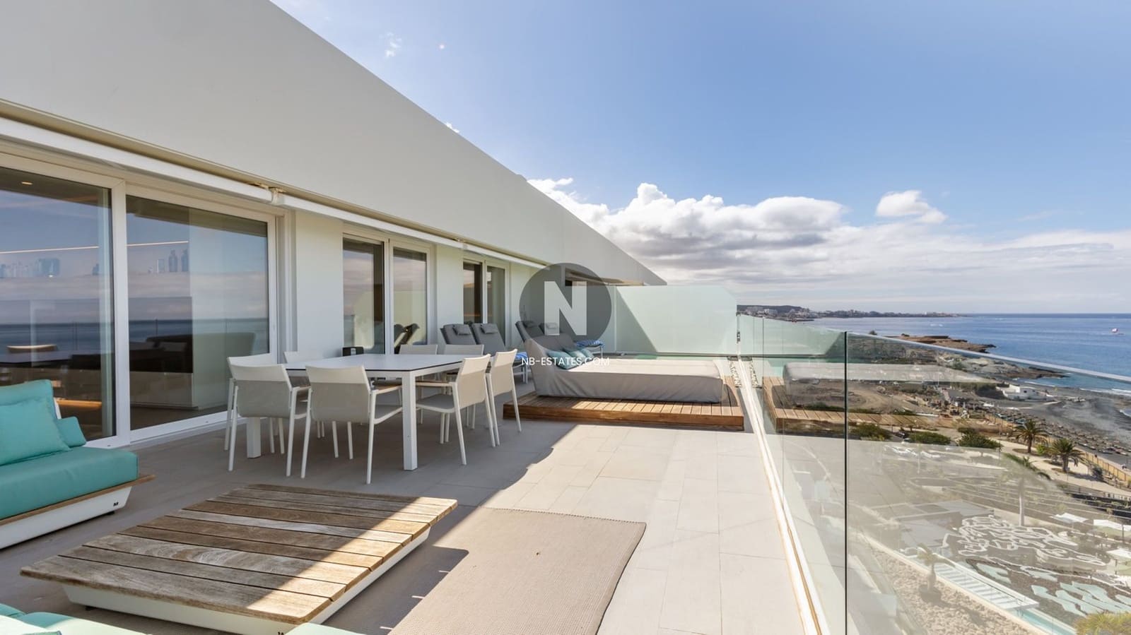 3 sovrum Takvåning till salu i La Caleta - 3 200 000 € (Ref: 9922855)