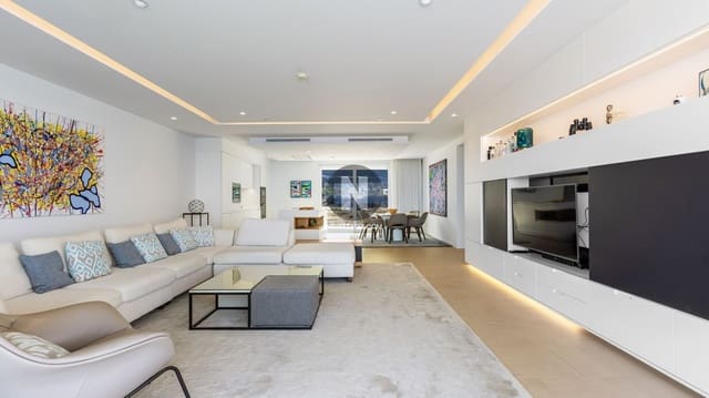 3 sovrum Takvåning till salu i La Caleta, Valverde - 3 200 000 € (Ref: 9922855)