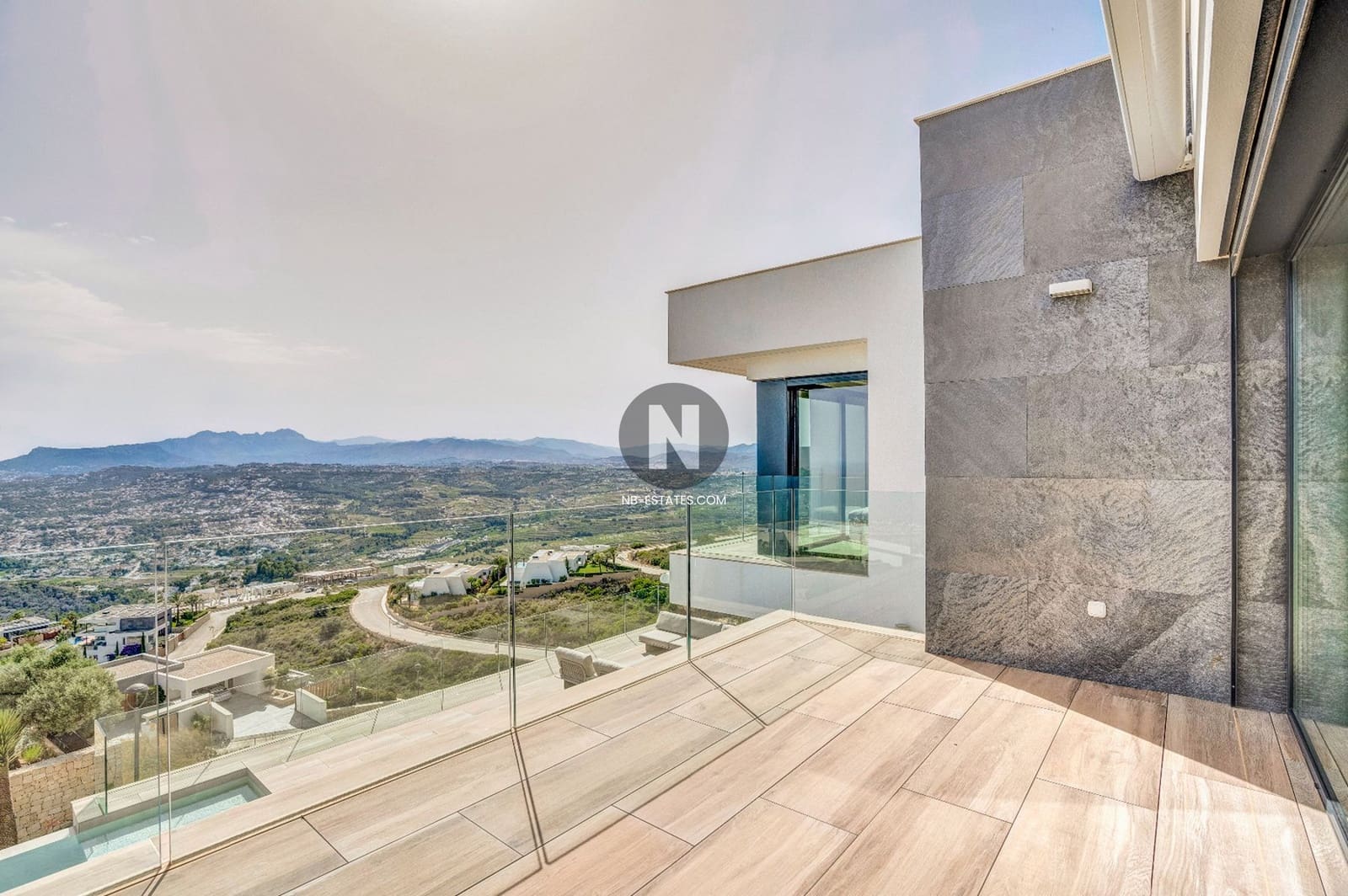 5 bedroom Villa for sale in Cumbre del Sol with pool garage - € 3,250,000 (Ref: 9926338)