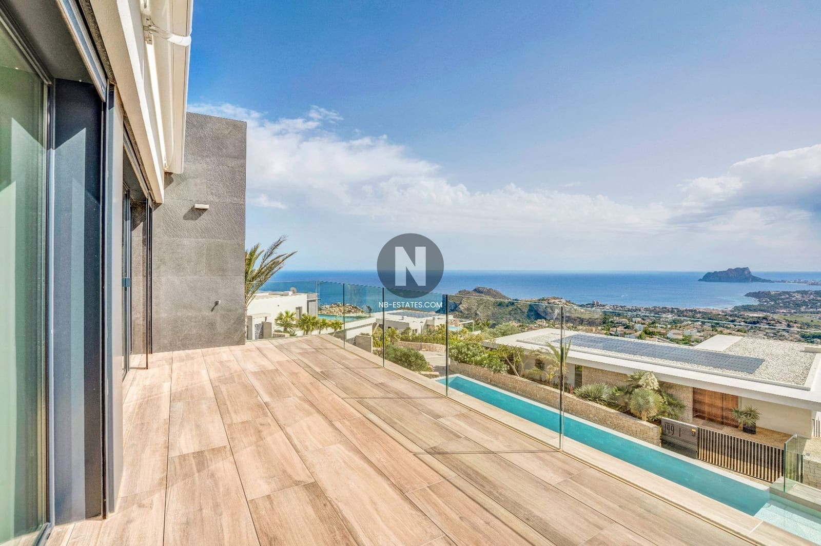 5 bedroom Villa for sale in Cumbre del Sol with pool garage - € 3,250,000 (Ref: 9926338)