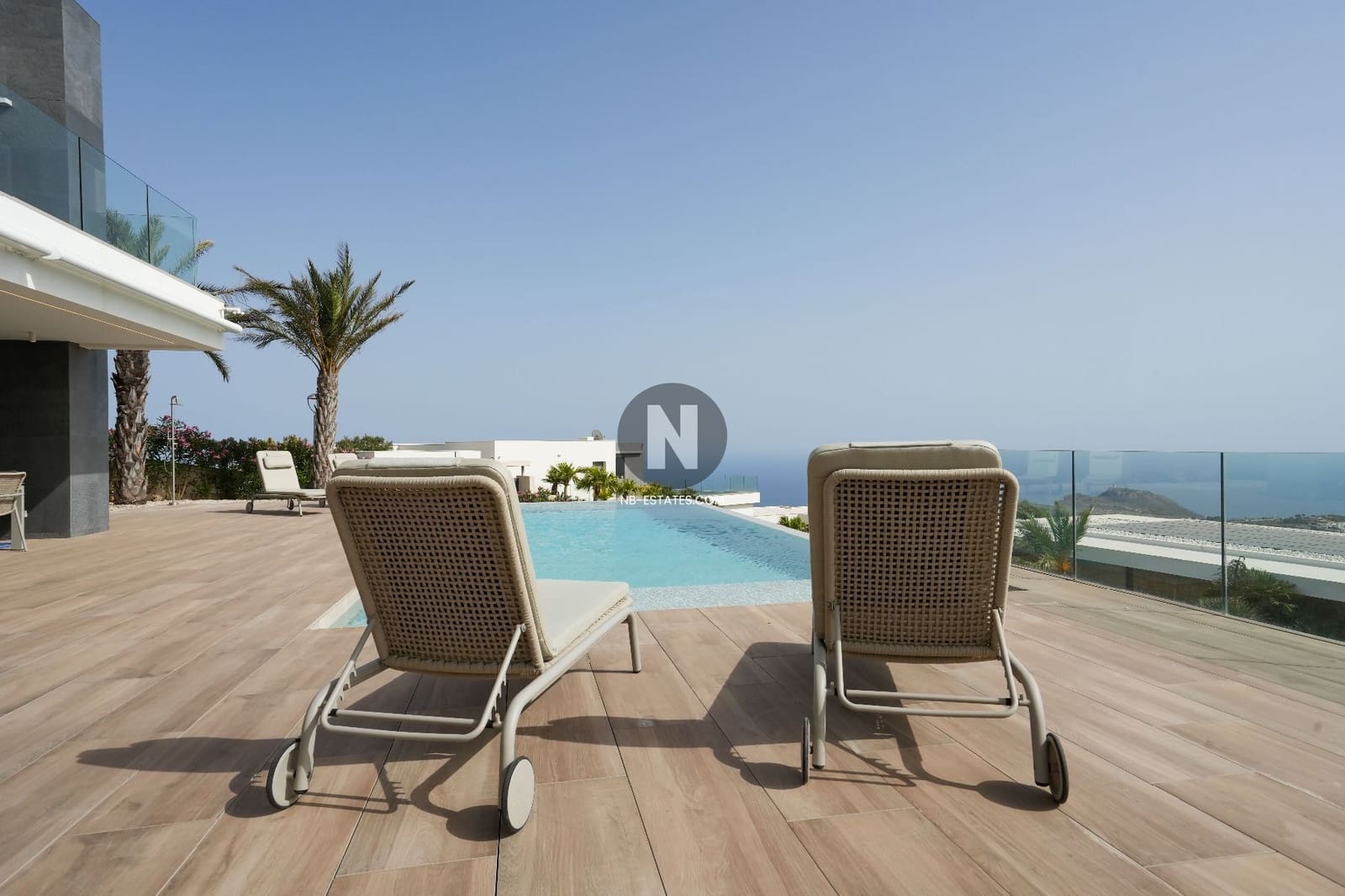 5 bedroom Villa for sale in Cumbre del Sol with pool garage - € 3,250,000 (Ref: 9926338)