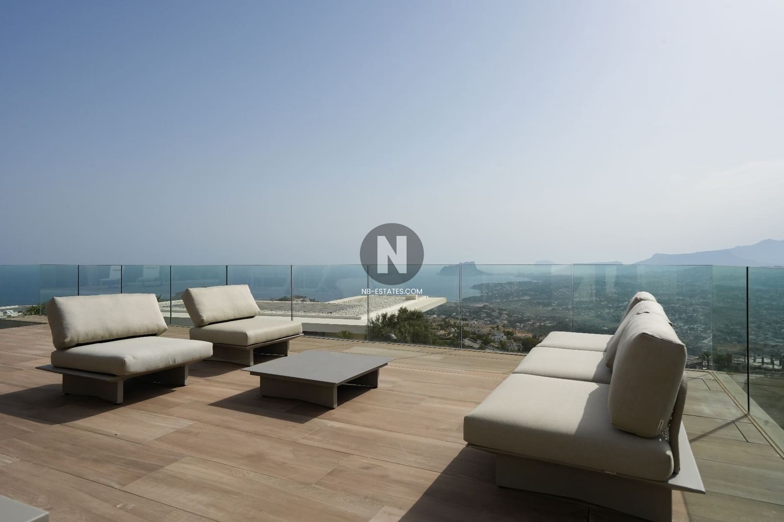 5 bedroom Villa for sale in Cumbre del Sol with pool garage - € 3,250,000 (Ref: 9926338)